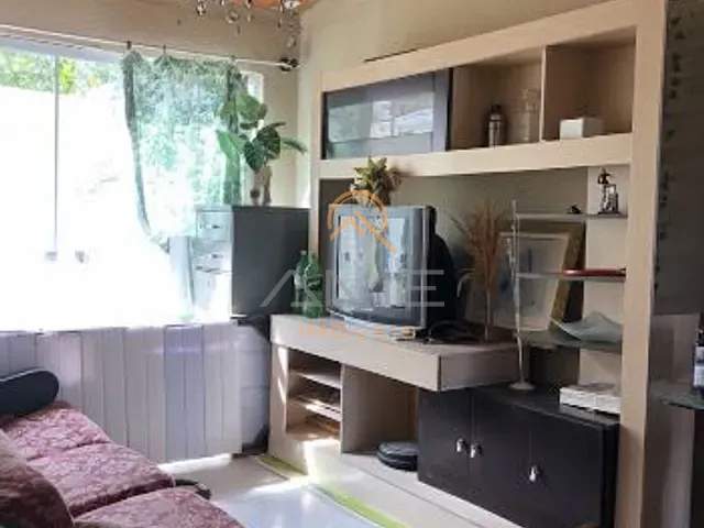 Casa 3 quartos e 2 banheiros, à venda, no bairro Laranjal em Pelotas