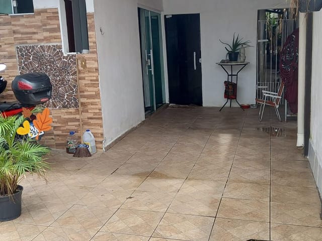 Casa com 180m² 2 quartos e 1 banheiro, à venda, no bairro Riviera Fluminense em Macaé