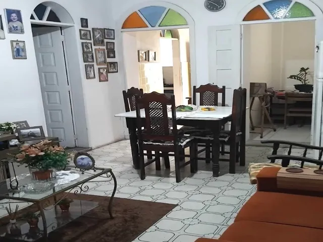 Casa 9 quartos e 1 banheiro, à venda, no bairro Reduto em Belém