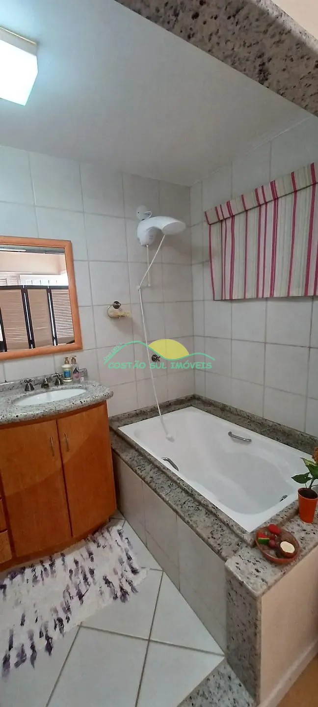 Casa, 3 quartos, 211 m² - Foto 52