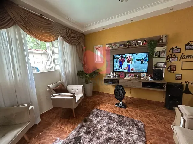 Casa 2 quartos e 2 banheiros, à venda, no bairro Jardim São Valentim em Pirassununga