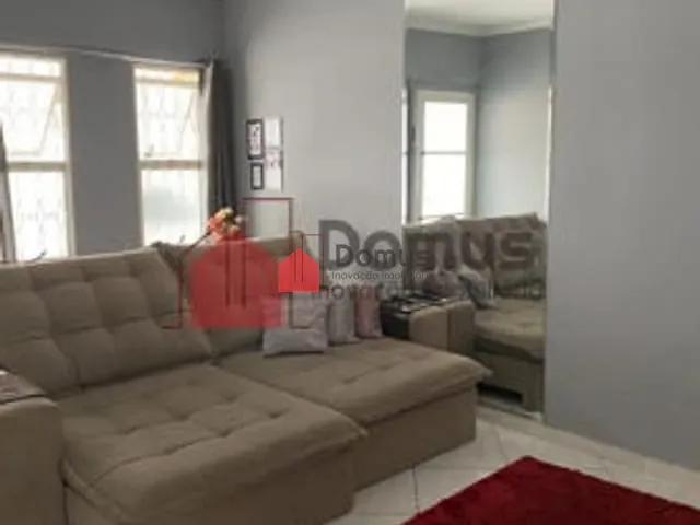 Casa com 250m², à venda, no bairro Jardim Jaraguá em Taubaté