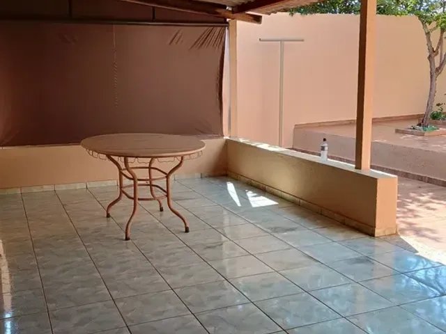Casa 2 quartos e 2 banheiros, à venda, no bairro Conjunto Habitacional Antônio Costa em Mirassolândia