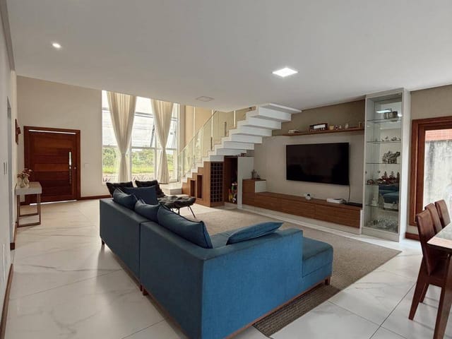Casa 4 quartos e 4 banheiros, à venda, no bairro Manguinhos em Serra