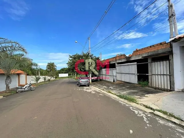 Casa com 180m² 3 quartos e 2 banheiros, à venda, no bairro Parque Residencial Laranjeiras II em Taquaritinga