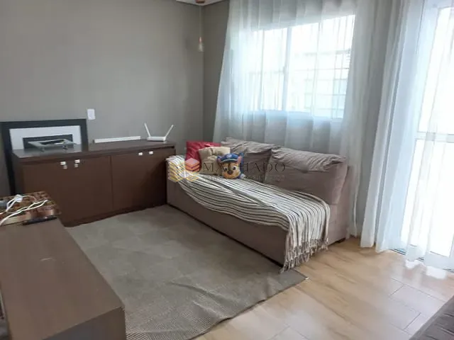 Casa 2 quartos e 1 banheiro, à venda, no bairro Jardim Pacaembu em Jundiaí