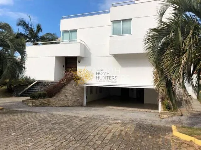 Casa com 700m² 4 quartos e 6 banheiros, à venda, no bairro Jurerê Internacional em Florianópolis