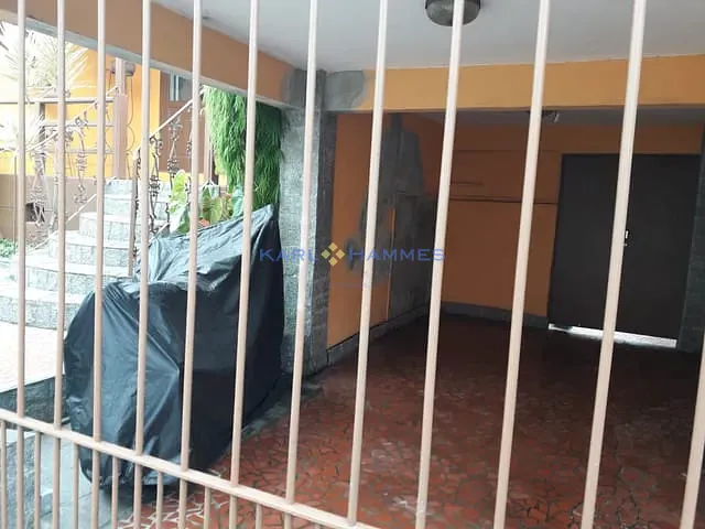 Casa 5 quartos e 2 banheiros, para alugar, no bairro Centro em Petrópolis