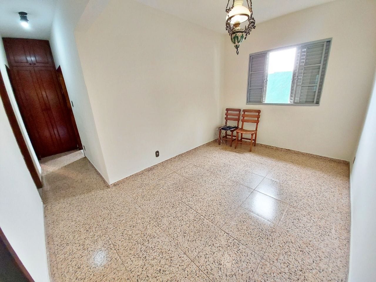 Casa à venda com 2 quartos, suíte, copa reversível e 3 vagas no Bairro Padre Eustáquio – Belo Horizonte/MG
