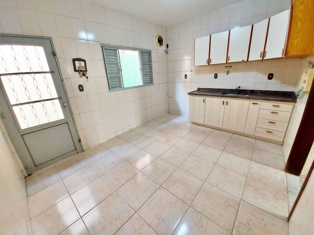 Casa à venda com 2 quartos, suíte, copa reversível e 3 vagas no Bairro Padre Eustáquio – Belo Horizonte/MG