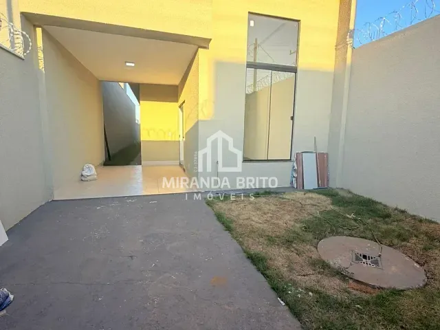 Casa 3 quartos e 1 banheiro, à venda, no bairro Setor Comendador Walmor em Aparecida de Goiânia