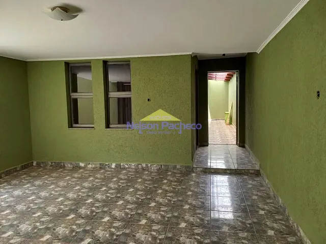 Casa com 257m² 3 quartos e 2 banheiros, à venda, no bairro Centro em Capivari