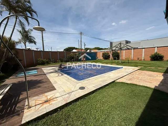 Casa 3 quartos e 3 banheiros, à venda, no bairro Jardim Alfa em Santa Bárbara D'Oeste