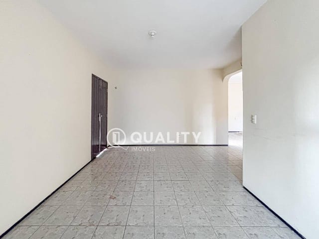 Casa com 397m² 2 quartos e 2 banheiros, à venda, no bairro Barra do Ceará em Fortaleza