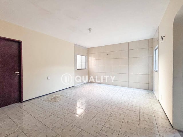 Casa com 397m² 2 quartos e 2 banheiros, à venda, no bairro Barra do Ceará em Fortaleza