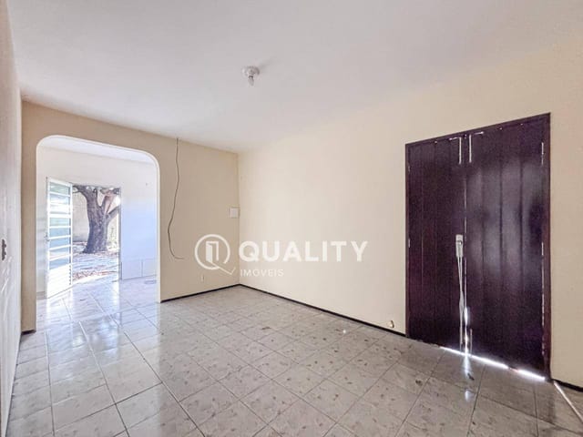 Casa com 397m² 2 quartos e 2 banheiros, à venda, no bairro Barra do Ceará em Fortaleza