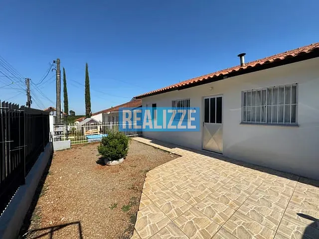 Casa com 300m² 3 quartos e 1 banheiro, à venda, no bairro frei adelar em Marau