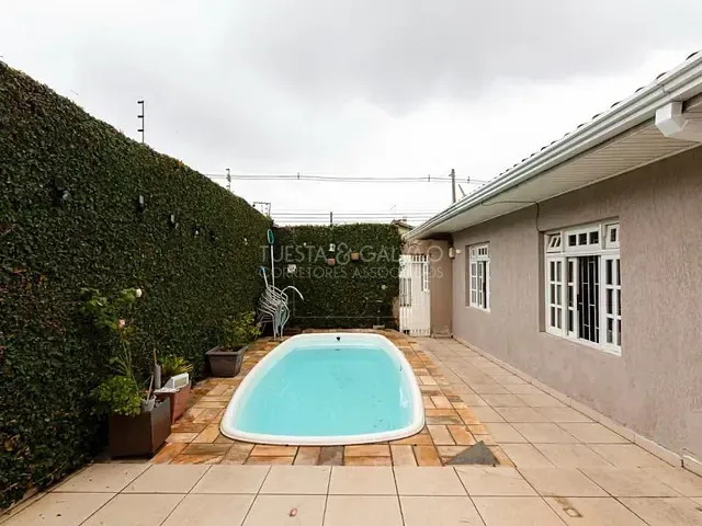 Casa com 185m² 5 quartos e 4 banheiros, à venda, no bairro Santa Quitéria em Curitiba