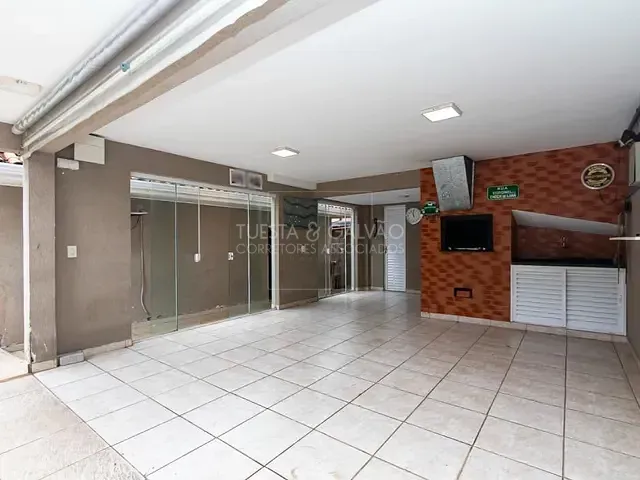 Casa com 185m² 5 quartos e 4 banheiros, à venda, no bairro Santa Quitéria em Curitiba