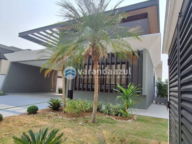 Casa com 360m² 3 quartos e 4 banheiros, à venda, no bairro Jardim São Pedro em Mogi das Cruzes
