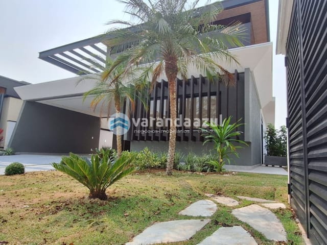 Casa com 360m² 3 quartos e 4 banheiros, à venda, no bairro Jardim São Pedro em Mogi das Cruzes