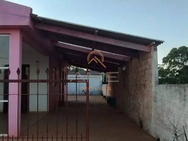 Casa 2 quartos e 1 banheiro, à venda, no bairro Três Vendas em Pelotas
