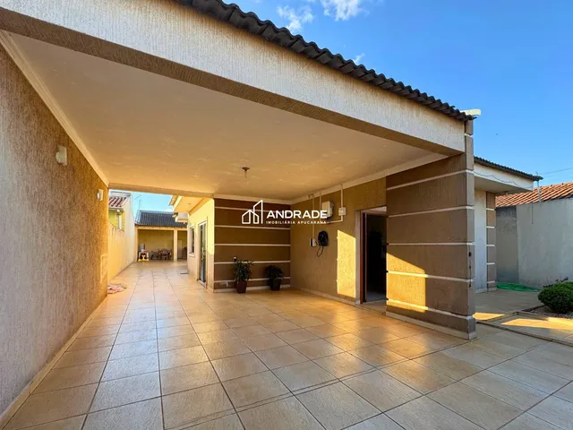 Casa com 360m² 3 quartos e 3 banheiros, à venda, no bairro Núcleo Habitacional Afonso Alves de Camargo em Apucarana