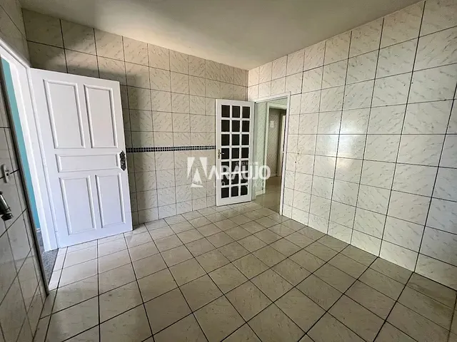Casa com 150m² 2 quartos e 2 banheiros, para alugar, no bairro Fazenda em Itajaí