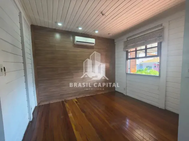 Casa 3 quartos e 4 banheiros, à venda, no bairro Jardim Ibiti do Paço em Sorocaba