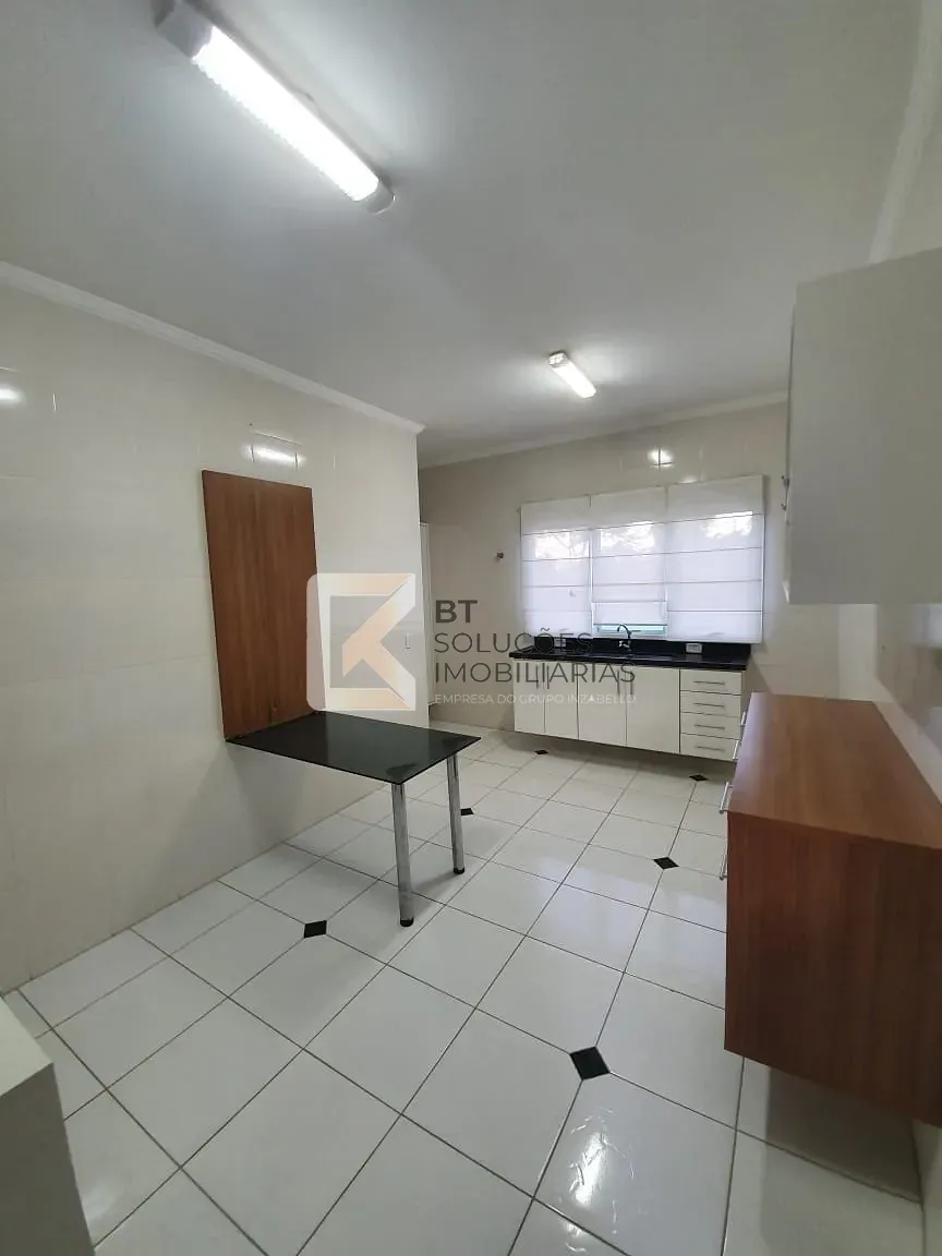 Casa, 3 quartos, 168 m² - Foto 8