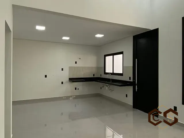 Casa com 150m² 3 quartos e 2 banheiros, à venda, no bairro Jardim Bom Sucesso em Indaiatuba