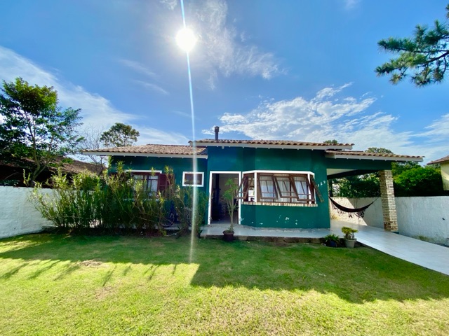 Foto do Casa - LOCAÇÃO DE DIÁRIAS - Seu refúgio no Morro das Pedras, conforto, lazer e natureza em harmonia! | Costão Sul Imóveis