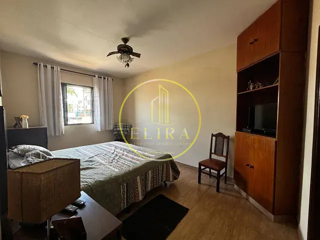 Casa com 305m² 3 quartos e 6 banheiros, à venda, no bairro Centro em Americana
