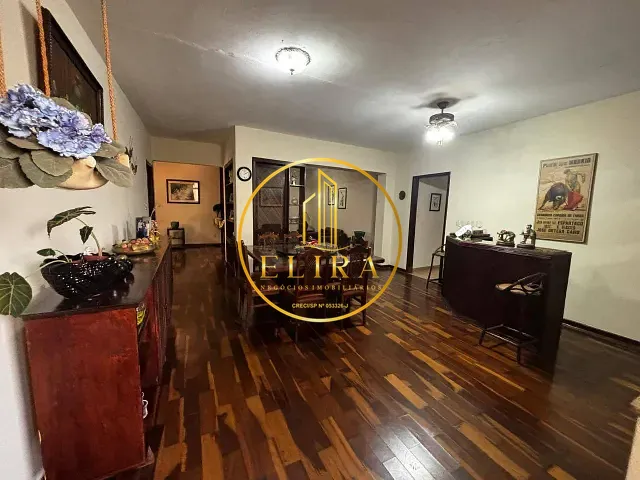 Casa com 305m² 3 quartos e 6 banheiros, à venda, no bairro Centro em Americana