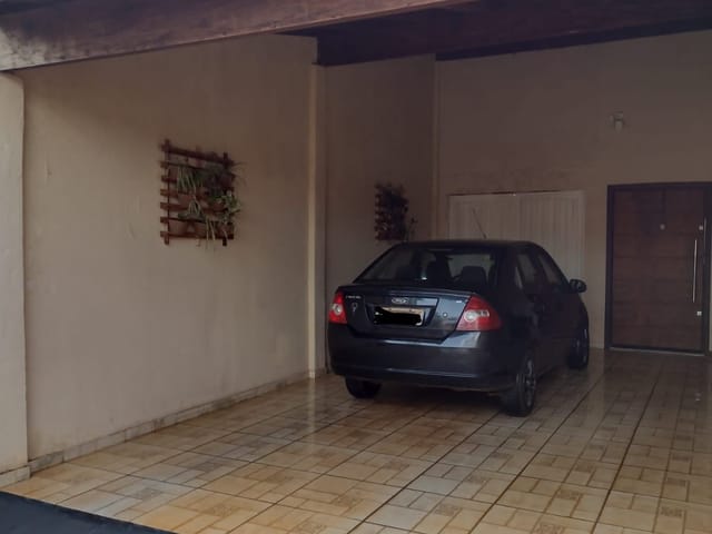 Casa com 360m² 4 quartos e 3 banheiros, à venda, no bairro Jardim Schmitt em São José do Rio Preto