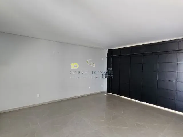 Casa com 401m² 3 quartos e 4 banheiros, à venda, no bairro Pedra Branca em Palhoça
