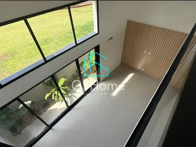Casa com 252m² 3 quartos e 4 banheiros, à venda, no bairro Conjunto Habitacional Alexandre Urbanas em Londrina