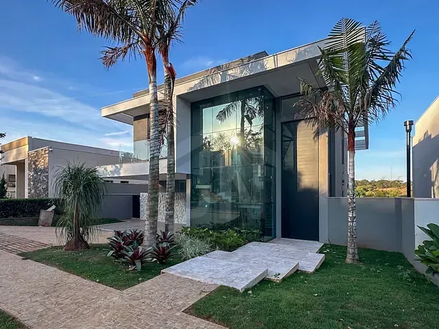 Casa 3 quartos e 5 banheiros, à venda, no bairro Residencial e Empresarial Alphaville em Ribeirão Preto