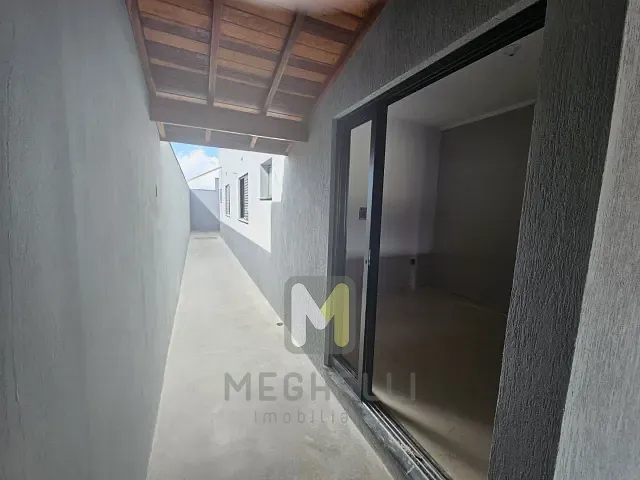 Casa com 300m², à venda, no bairro Dom Camilo em Serrana