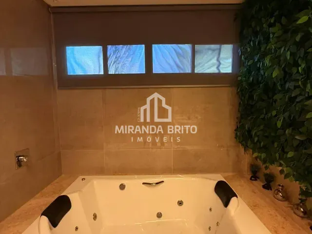 Casa 4 quartos e 5 banheiros, à venda, no bairro Jardins Milão em Goiânia