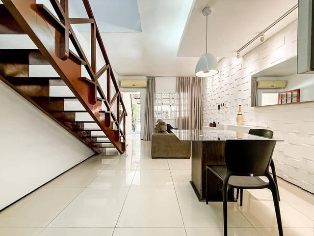 Casa com 83m² 2 quartos e 3 banheiros, à venda, no bairro Cambeba em Fortaleza