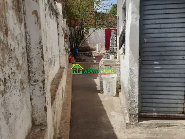 Casa com 414m² 4 quartos e 1 banheiro, à venda, no bairro Centro em Teresina