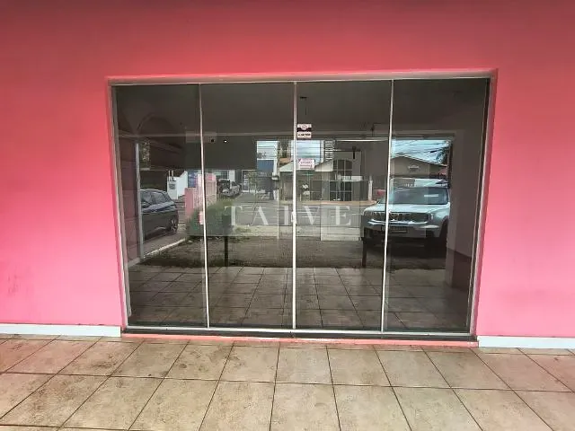 Casa com 286m², para alugar, no bairro Guanabara em Londrina