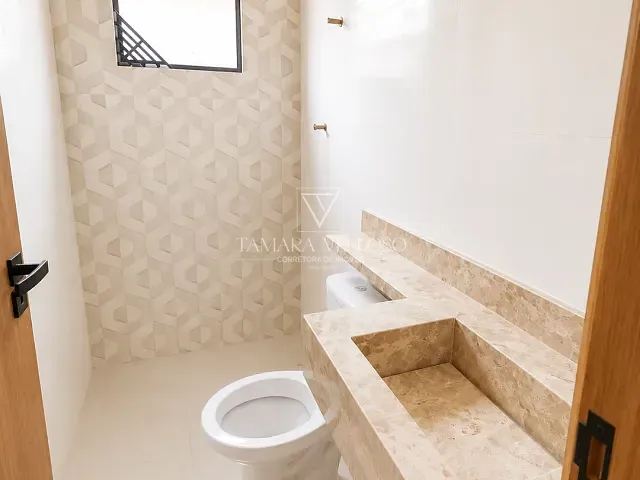 Casa 2 quartos e 3 banheiros, à venda, no bairro Jardim Universo em Mogi das Cruzes