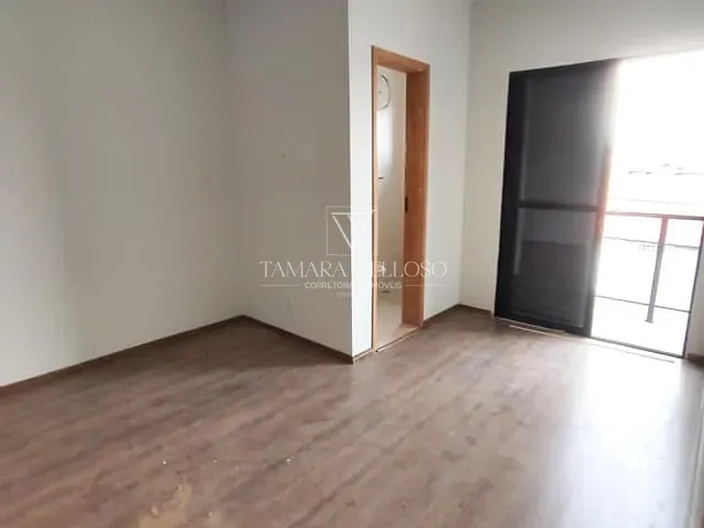 Casa 2 quartos e 3 banheiros, à venda, no bairro Jardim Universo em Mogi das Cruzes