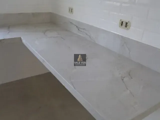 Casa com 450m² 4 quartos e 1 banheiro, à venda, no bairro Condomínio Residencial Alphaville II em São José dos Campos
