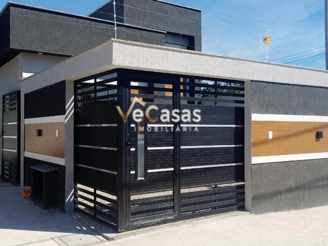 Casa com 52m² 2 quartos e 2 banheiros, à venda, no bairro Village Rio das Ostras em Rio das Ostras