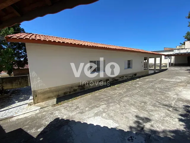Casa com 360m² 3 quartos e 2 banheiros, à venda, no bairro Jardim Bela Vista em Taubaté
