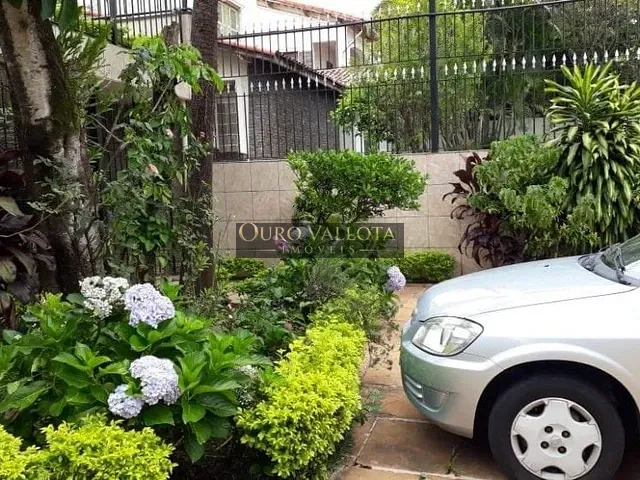 Casa com 450m² 4 quartos e 2 banheiros, à venda, no bairro Vila Monumento em São Paulo