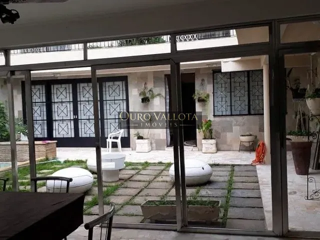 Casa com 450m² 4 quartos e 2 banheiros, à venda, no bairro Vila Monumento em São Paulo